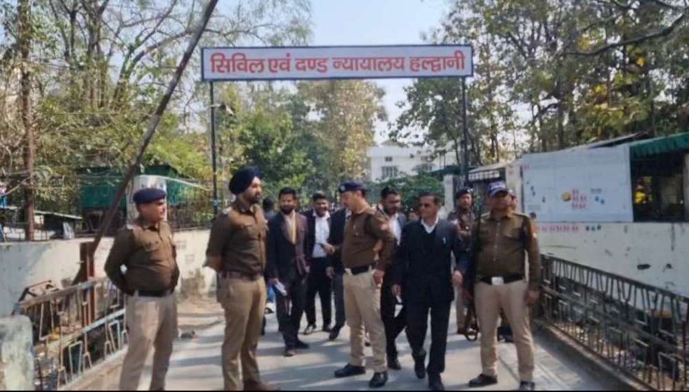 रामनगर और नैनीताल के न्यायालयों को बम से उड़ाने की धमकी, जांच में जुटी पुलिस