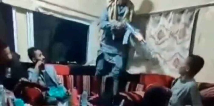 सेहरी की हंसी बनी मातम: मामूली मजाक पर दोस्त की हत्या से सनसनी