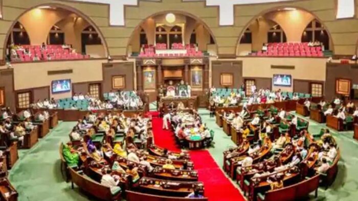 बीजेपी विधायक का बयान- सिंगरौली में पेड़ कटाई से कोई नुकसान नहीं, कांग्रेस MLA ने उठाया मुद्दा