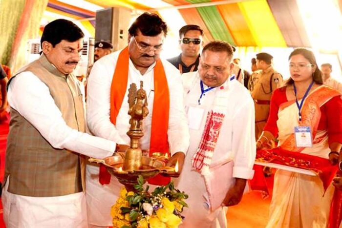 नरवाई न जलाएं किसान, पैदावार क्षमता बढ़ाने के लिए अपनाएं जैविक एवं प्राकृतिक खेती