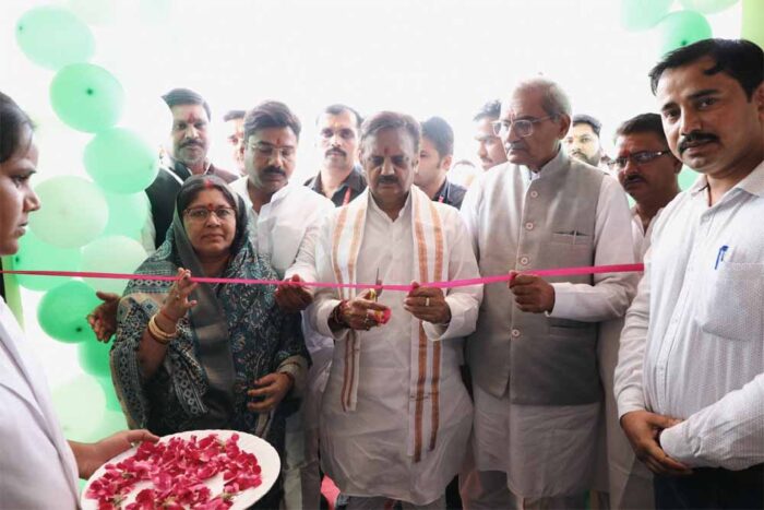 आयुष्मान आरोग्य मंदिर पुर्वा के नवीन भवन का किया लोकार्पण