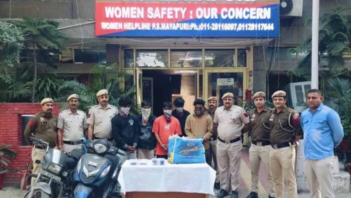 राजधानी में लूट का खेल खत्म: मायापुरी से 5 आरोपी दबोचे गए