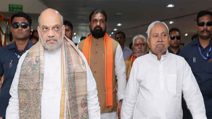 नामांकन के बाद गरजे अमित शाह, बोले– जेपी की विरासत संभाल रहे हैं नीतीश कुमार