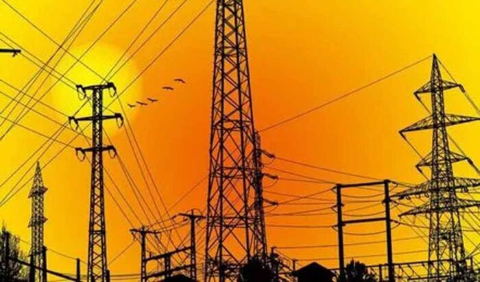 बड़ी खुशखबरी! अप्रैल-जुलाई में घटेगा बिजली बिल, यूपी के 40 करोड़ लोगों को मिलेगा सीधा फायदा