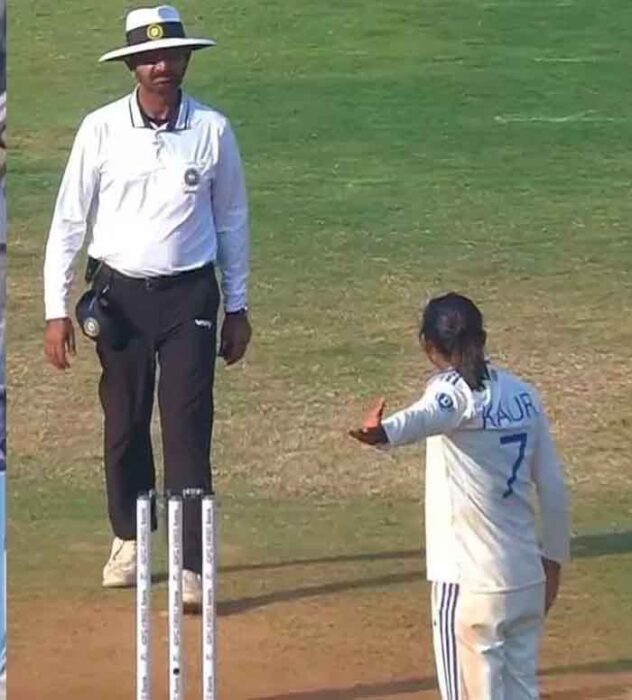 पिंक बॉल की जंग: हरमनप्रीत कौर की टीम लगातार 3 जीत के साथ मजबूत, क्या हीली बदलेंगी आखिरी मुकाबले की कहानी?