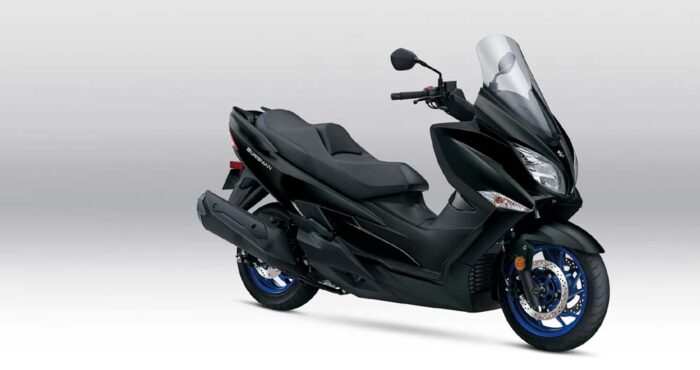 स्कूटर में 150 या 200 सीसी नहीं, अब मिलेगा 400 सीसी का इंजन – मुंबई में पेश हुआ नया मॉडल