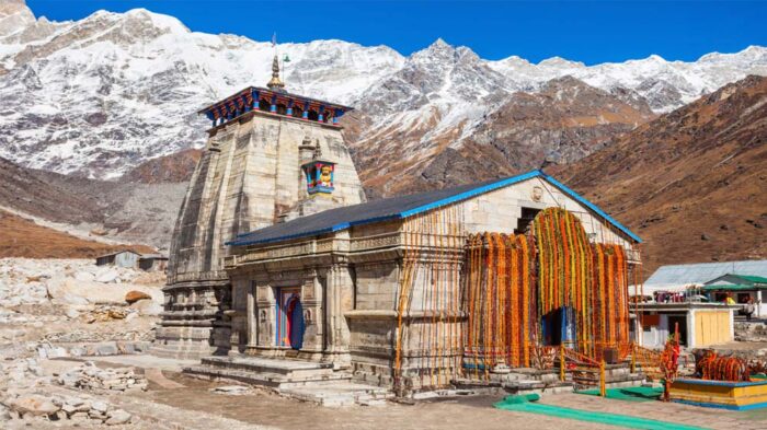 केदारनाथ धाम के कपाट आज सुबह 8 बजे होंगे खुलेंगे, भक्तों की भीड़ लगनी शुरू