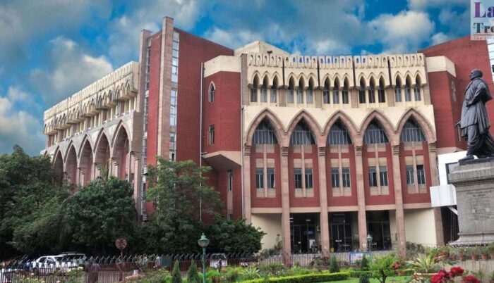 कलकत्ता हाईकोर्ट का चुनाव आयोग पर हमला, तुगलकी फरमान को लेकर सुनाई तीखी आलोचना