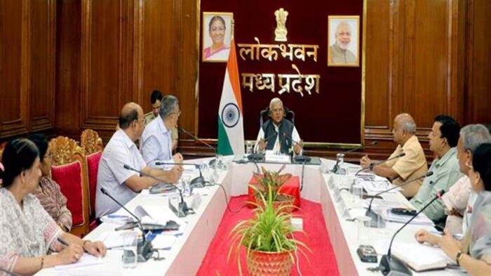 राज्यपाल पटेल का निर्देश: अनुशंसाओं को संवेदनशीलता के साथ किया जाए लागू