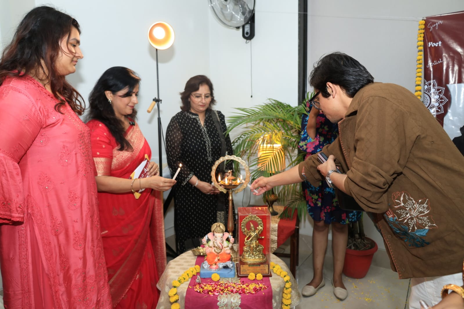 “Inclusive Art Movement ‘Samaroh’ Takes Off in Lucknow”