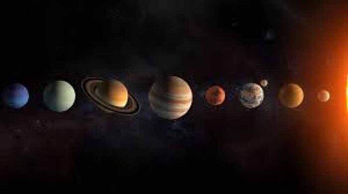 मई 2026 में बनेंगे तीन राजयोग, धन और करियर में बड़े बदलाव के संकेत