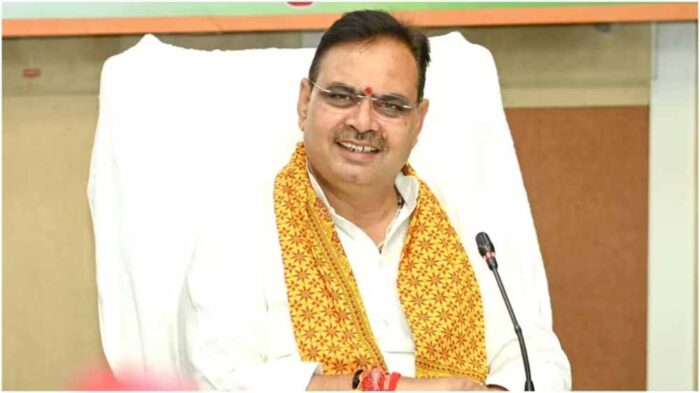 नारी शक्ति वंदन अधिनियम पर चर्चा, मुख्यमंत्री ने महिलाओं की भूमिका को बताया अहम