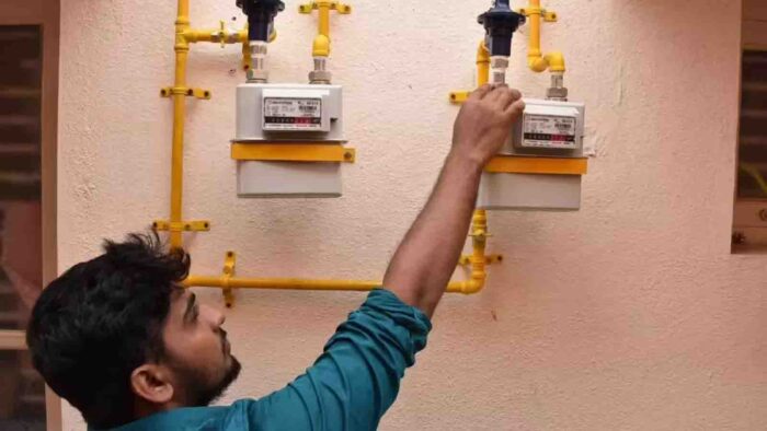 दिल्ली-एनसीआर में पाइप गैस का विस्तार, हजारों नए PNG कनेक्शन देने की तैयारी