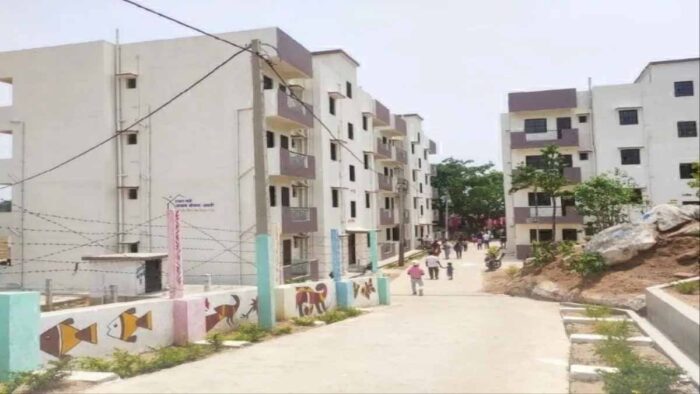 शहर में पीएम आवास योजना के आवेदन को लेकर निगम ने लगाया कैंप, पात्र लोगों को मिलेगा लाभ