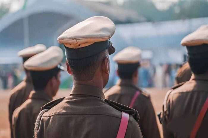 हाई कोर्ट का बड़ा फैसला: धनबाद के 54 पुलिसकर्मियों का तबादला रद्द, वापस होंगे तैनात