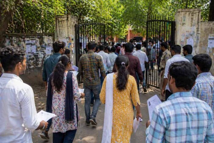 18 साल बाद आयोजित JET परीक्षा पर विवाद, ओड़िया-शिक्षा पेपर रद्द