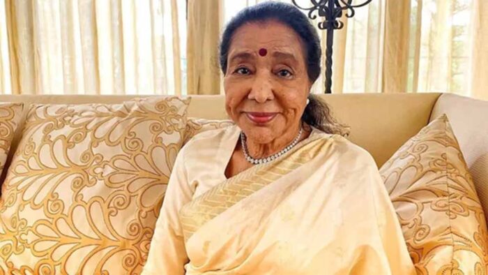 आशा भोसले को कार्डियक अरेस्ट, मुंबई के ब्रीच कैंडी अस्पताल में इलाज जारी