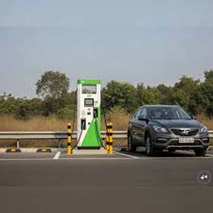 इलेक्ट्रिक व्हीकल को बढ़ावा: केंद्र सरकार ने 4800 नए EV चार्जिंग स्टेशन को दी मंजूरी