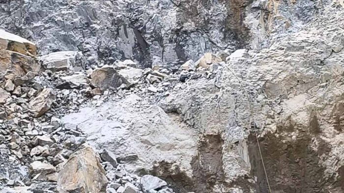 राजस्थान के मोकलवास में दर्दनाक हादसा: मलबे में दबे मजदूर की तलाश में रेस्क्यू जारी