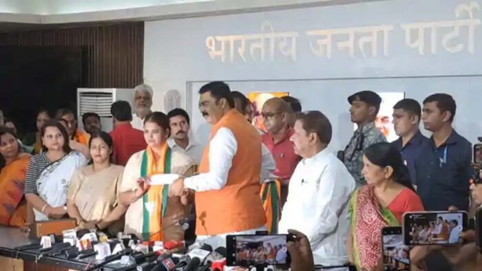 बिहार राजनीति में बड़ा उलटफेर, RJD छोड़ BJP में शामिल हुईं रितु जायसवाल