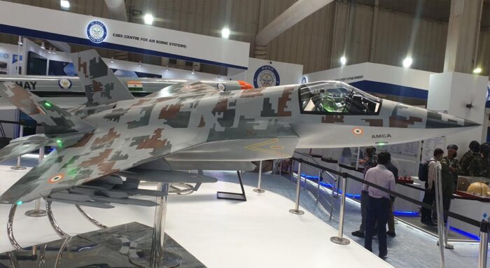 AMCA बनाम F-35: क्या भारत रचेगा नया इतिहास? देसी फाइटर जेट प्रोजेक्ट ने बढ़ाई दुनिया की धड़कनें