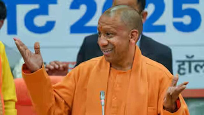 वन ट्रिलियन डॉलर लक्ष्य के लिए मुख्यमंत्री फेलोशिप शुरू, युवाओं को मिलेगा ₹50,000 मानदेय