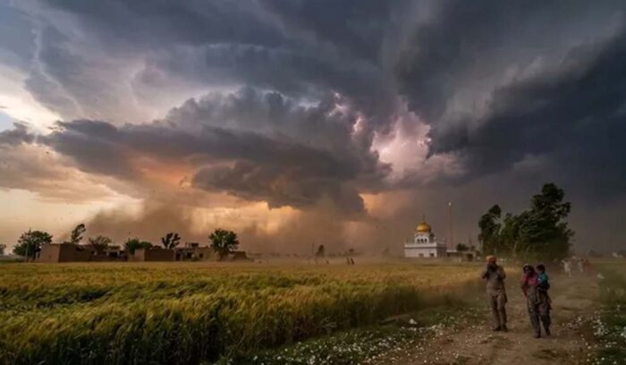 पंजाब में आंधी-ओलावृष्टि का खतरा, तापमान सामान्य से 3.4 डिग्री कम, हीटवेव से राहत