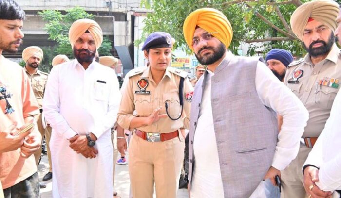 खन्ना के ढाबे पर हुई फायरिंग: कैबिनेट मंत्री तरुणप्रीत सिंह सोंद ने घटना का लिया संज्ञान