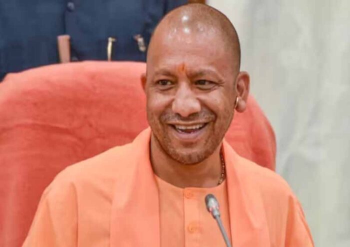 योगी सरकार के एक्सप्रेसवे, फ्रेट कॉरिडोर, एयरपोर्ट और लॉजिस्टिक्स पार्क बदल रहे प्रदेश की आर्थिक तस्वीर