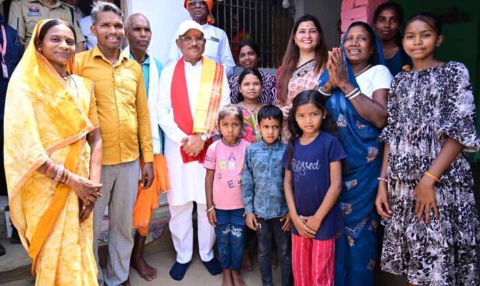 प्रधानमंत्री आवास से साकार हुआ सपना, मुख्यमंत्री ने कराया गृह प्रवेश
