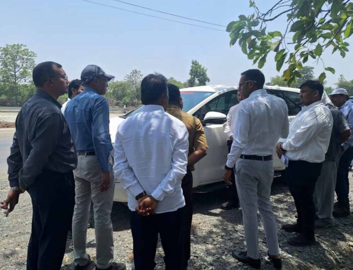रायपुर : लोक निर्माण विभाग के सचिव ने अधिकारियों की ली बैठक