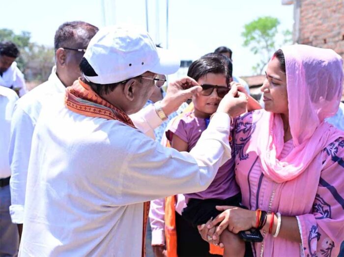 मुख्यमंत्री साय का मानवीय चेहरा: छोटी मानविका के सपनों को मिले नए पंख
