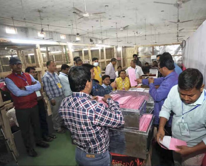 निकाय चुनाव में AAP का दबदबा, 700 सीटों पर जीत; निर्दलीयों और कांग्रेस-SAD ने भी दिखाया दम