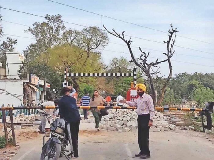 जम्मू रूट पर असर: पठानकोट–सुजानपुर फाटक 3 दिन बंद, यात्रियों का सफर बढ़ेगा
