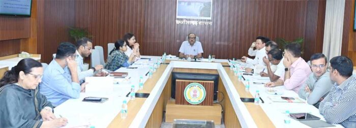 वन क्षेत्रों में कनेक्टिविटी सुधारने के निर्देश