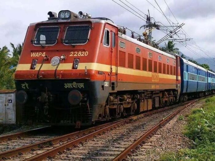 परीक्षा देने वालों को बड़ी राहत: 23 और 24 जून को दौड़ेंगी 13 विशेष ट्रेनें