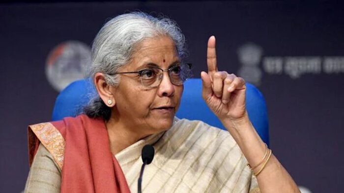 दुनिया में आर्थिक चुनौतियां, लेकिन भारत की घरेलू मांग बनी मजबूती की बड़ी वजह: सीतारमण
