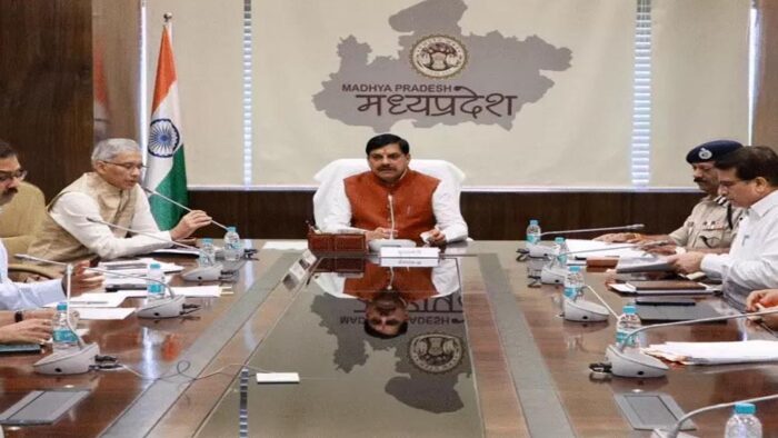CM का बड़ा फैसला, ट्रांसफर अवधि में 24 घंटे का विस्तार; कैबिनेट में कई अहम प्रस्तावों पर चर्चा