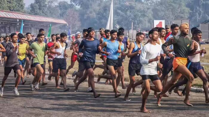 यूपी पुलिस कांस्टेबल भर्ती 2026: लिखित परीक्षा के बाद फिजिकल टेस्ट की पूरी प्रक्रिया