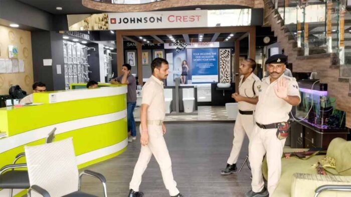 बिहार में RJD नेता पर सेल्स टैक्स विभाग की कार्रवाई, सिवान के 4 ठिकानों पर सर्वे