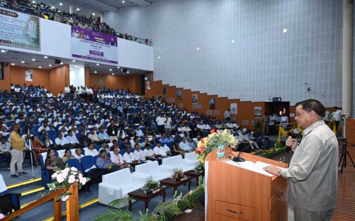 विकसित भारत रोजगार योजना के तहत 2,400 करोड़ रुपये की प्रोत्साहन राशि वितरित, युवाओं और नियोक्ताओं को मिलेगा सीधा लाभ