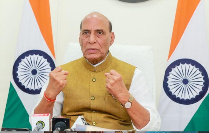 भारत की रक्षा ताकत को नई उड़ान, राजनाथ सिंह बोले- तय समय से पहले हासिल करेंगे उत्पादन और निर्यात लक्ष्य