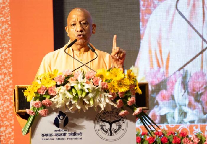 केंद्र एवं राज्य सरकार की नीतियों से बदली प्रदेश की तस्वीर, सुरक्षित बेटी,  सशक्त महिला एवं आर्थिक सशक्तीकरण का मॉडल बना यूपी