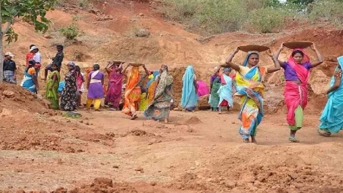 मनरेगा की जगह लागू होगी ‘वीबीजीराम-जी’ योजना, जिलों को एक्शन प्लान तैयार करने के निर्देश