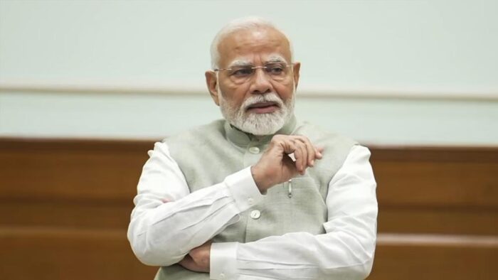 सुपरफास्ट ग्रोथ के मिशन पर भारत, प्रधानमंत्री मोदी ने आर्थिक विशेषज्ञों के साथ किया मंथन