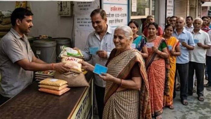 दिल्ली सरकार की बड़ी कार्रवाई, अपात्र लोगों के 1.79 लाख राशन कार्ड हुए रद्द
