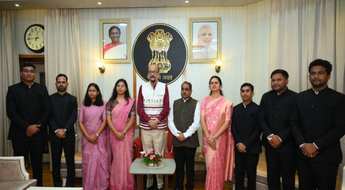 प्रशिक्षु डिप्टी कलेक्टरों को राज्यपाल की सीख, तार्किक निर्णय और जनसेवा को दें सर्वोच्च प्राथमिकता