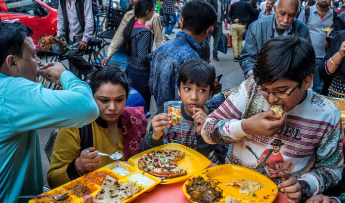 स्कूलों के बाहर नहीं बिकेगा जंक फूड! बच्चों की सेहत के लिए सरकार की बड़ी तैयारी