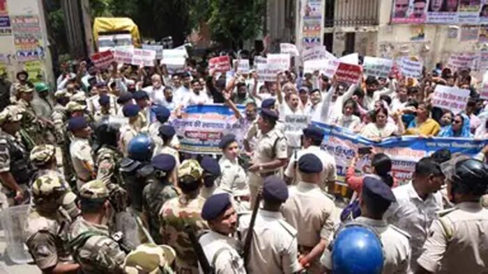 नीट आंदोलन के बीच बिहार बंद आज, सुरक्षा व्यवस्था कड़ी, प्रशासन पूरी तरह सतर्क