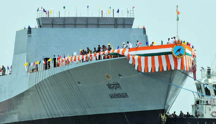 समंदर में बढ़ी भारत की ताकत! INS Mahendragiri की एंट्री से दुश्मनों की बढ़ेगी मुश्किलें